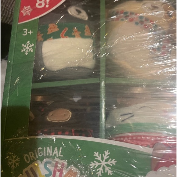 Squishmallows Christmas 2023 Box Set Of 8 Cam Winston Lucille Fifi - Picture 2 of 5